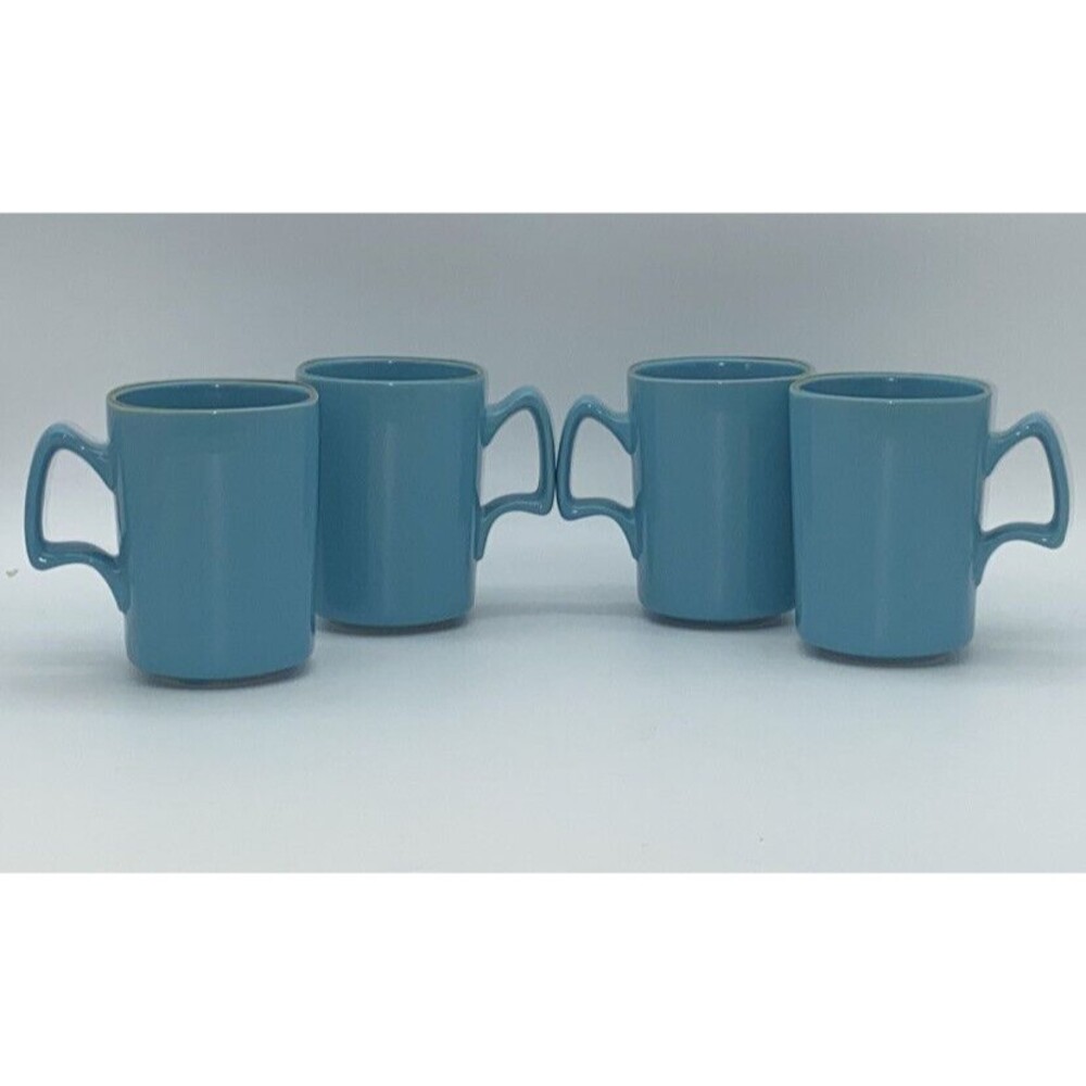 La Dolce Vita Blue Mugs set of 4 Modern Squares Collection
